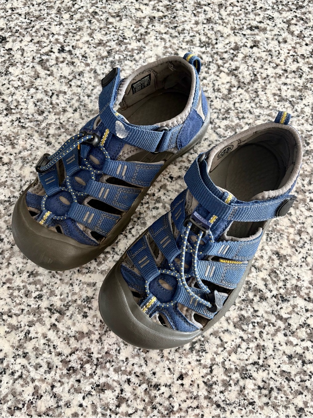 Keen—Newport Hybrid Waterproof Hiker Sandals Navy/Gray (Size Youth 2)